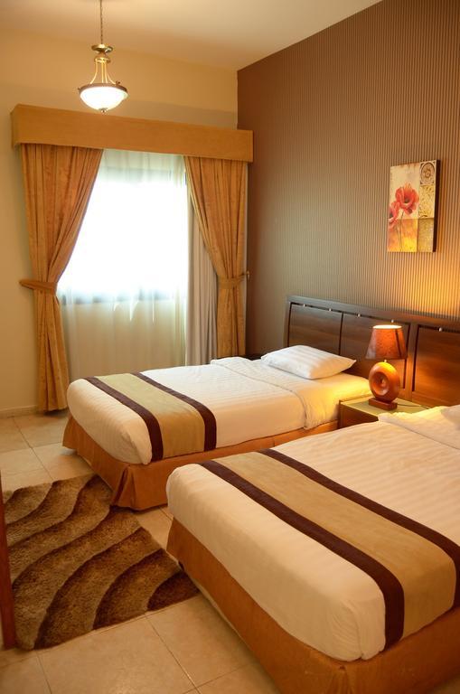 Arcadia Hotel Suites Шарджа Екстер'єр фото