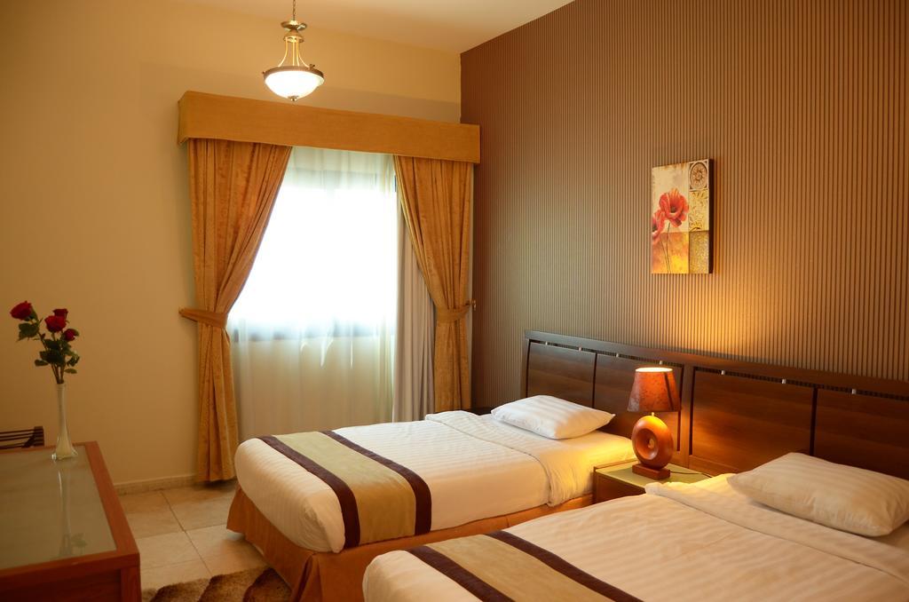 Arcadia Hotel Suites Шарджа Екстер'єр фото